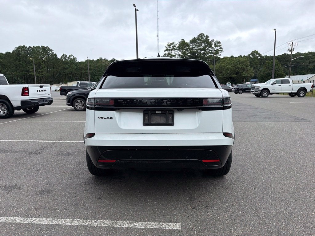 2025 Land Rover Range Rover Velar Dynamic SE