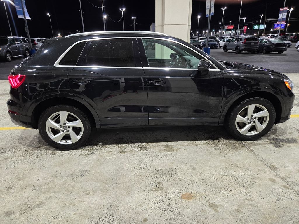 2019 Audi Q3 2.0T Premium quattro