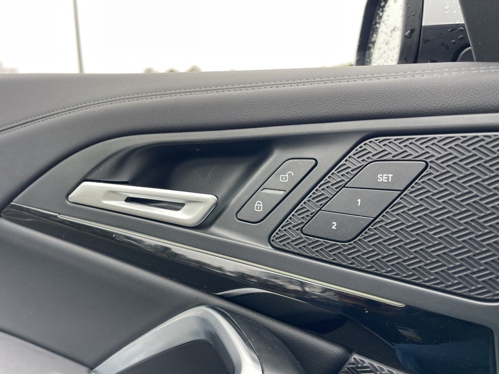 2023 BMW X1 xDrive28i AWD ** Pohanka Certified 10 Year / 100,000 **