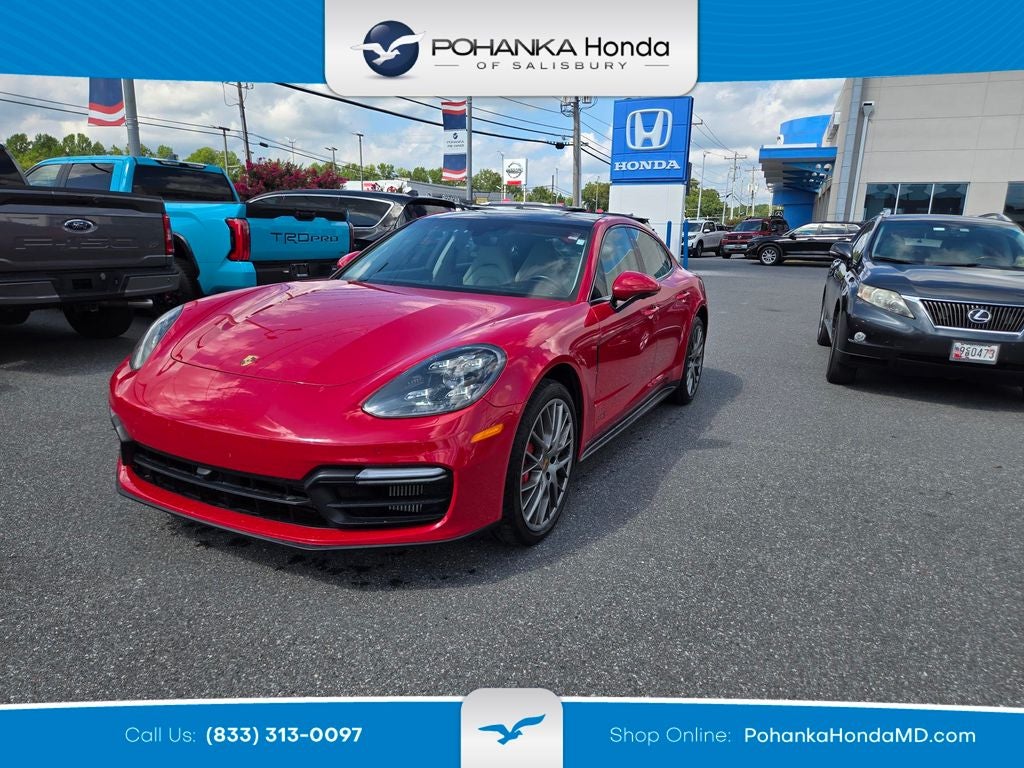 2019 Porsche Panamera GTS