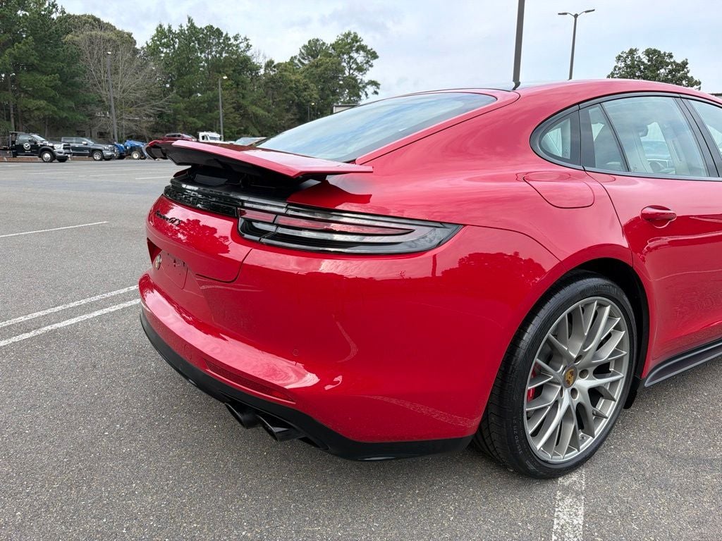 2019 Porsche Panamera GTS