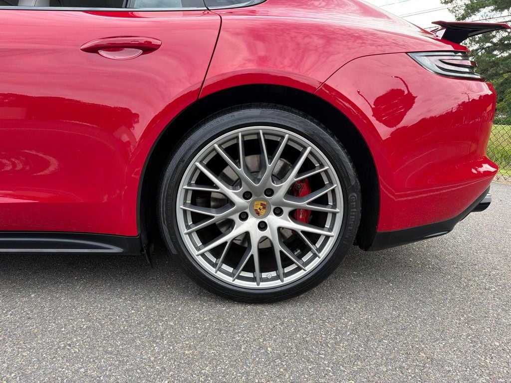 2019 Porsche Panamera GTS