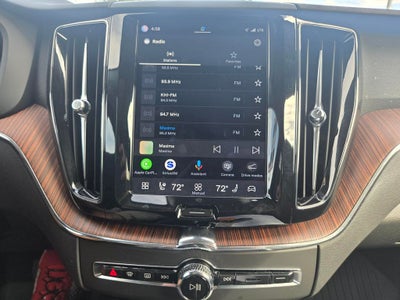2023 Volvo XC60 B5 Plus Dark Theme