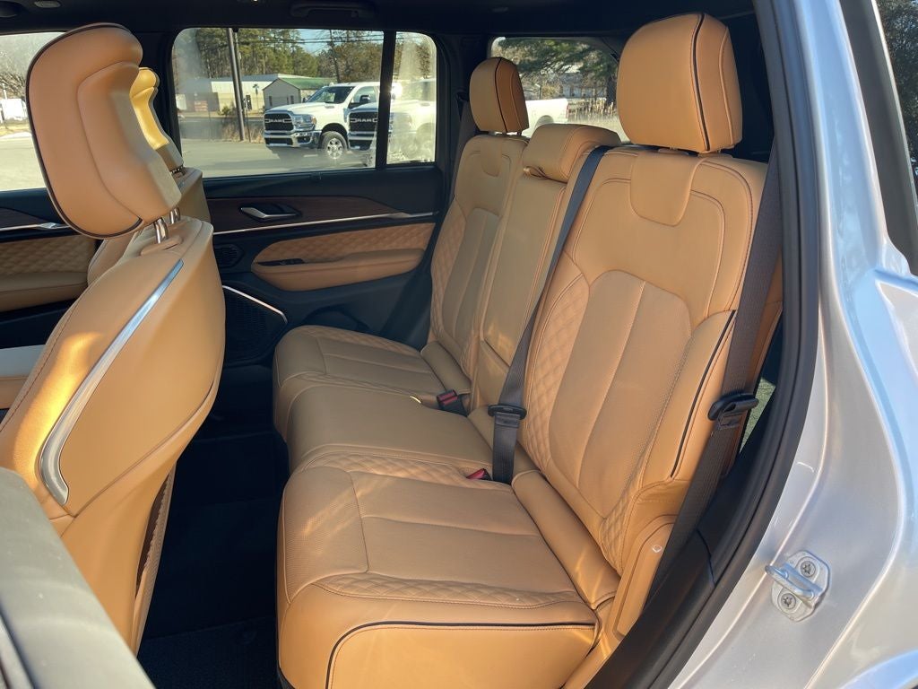 2025 Jeep Grand Cherokee Summit Pohanka Certified 6 Months / 6,000 Miles