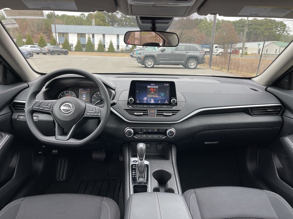 2025 Nissan Altima 2.5 S Nissan Certified