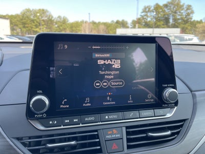 2025 Nissan Altima 2.5 SV Pohanka Certified 10YR 100K