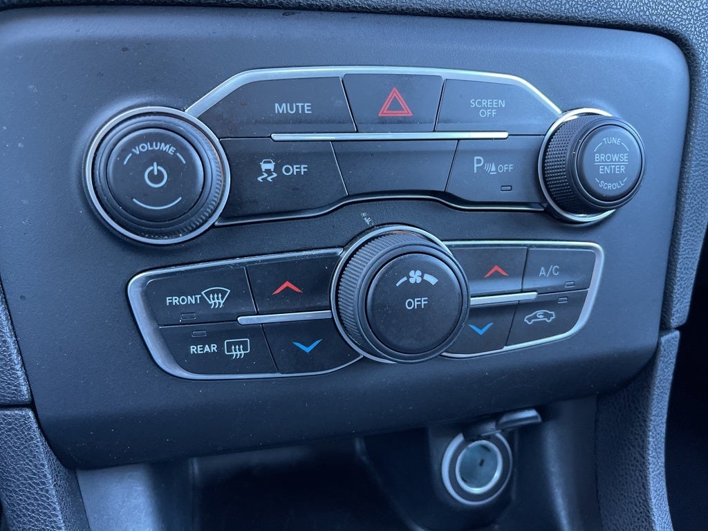 2023 Dodge Charger SXT ** Pohanka Certified 10 Year / 100,000 **