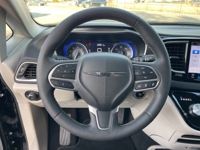2024 Chrysler Pacifica Touring L Pohanka Certified 10YR 100K