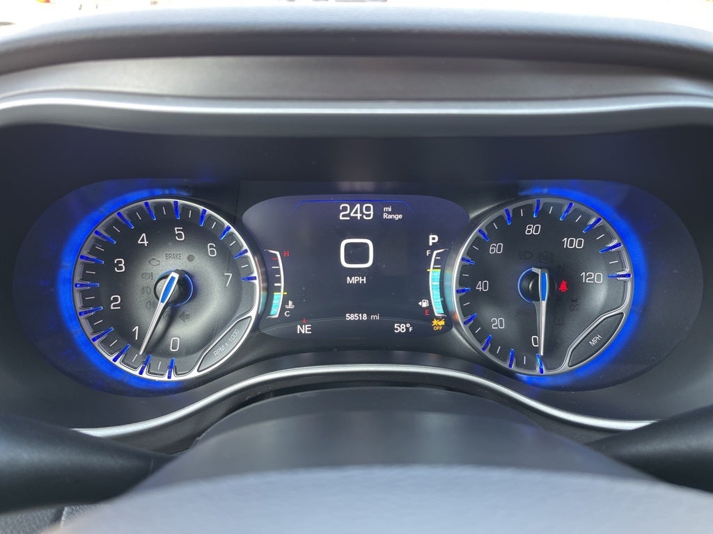 2024 Chrysler Pacifica Touring L Pohanka Certified 10YR 100K