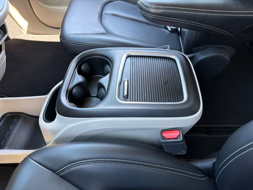 2023 Chrysler Pacifica Touring L Ethos 12/12 Cert
