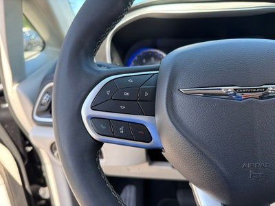 2023 Chrysler Pacifica Touring L Ethos 12/12 Cert