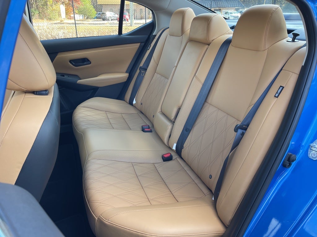 2025 Nissan Sentra SV Premium ** Nissan Certified **