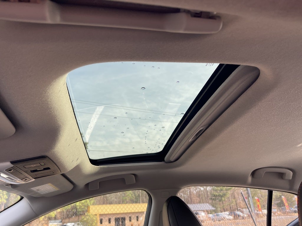 2024 Nissan Sentra SR Pohanka Certified 10YR 100K