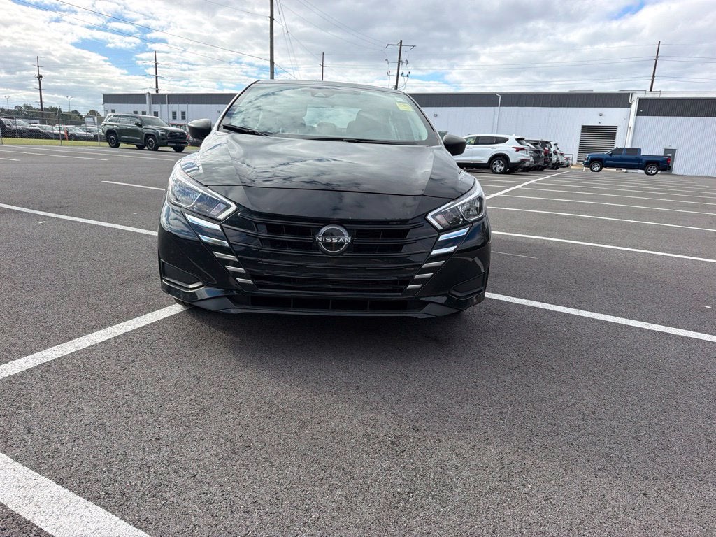 2023 Nissan Versa 1.6 S