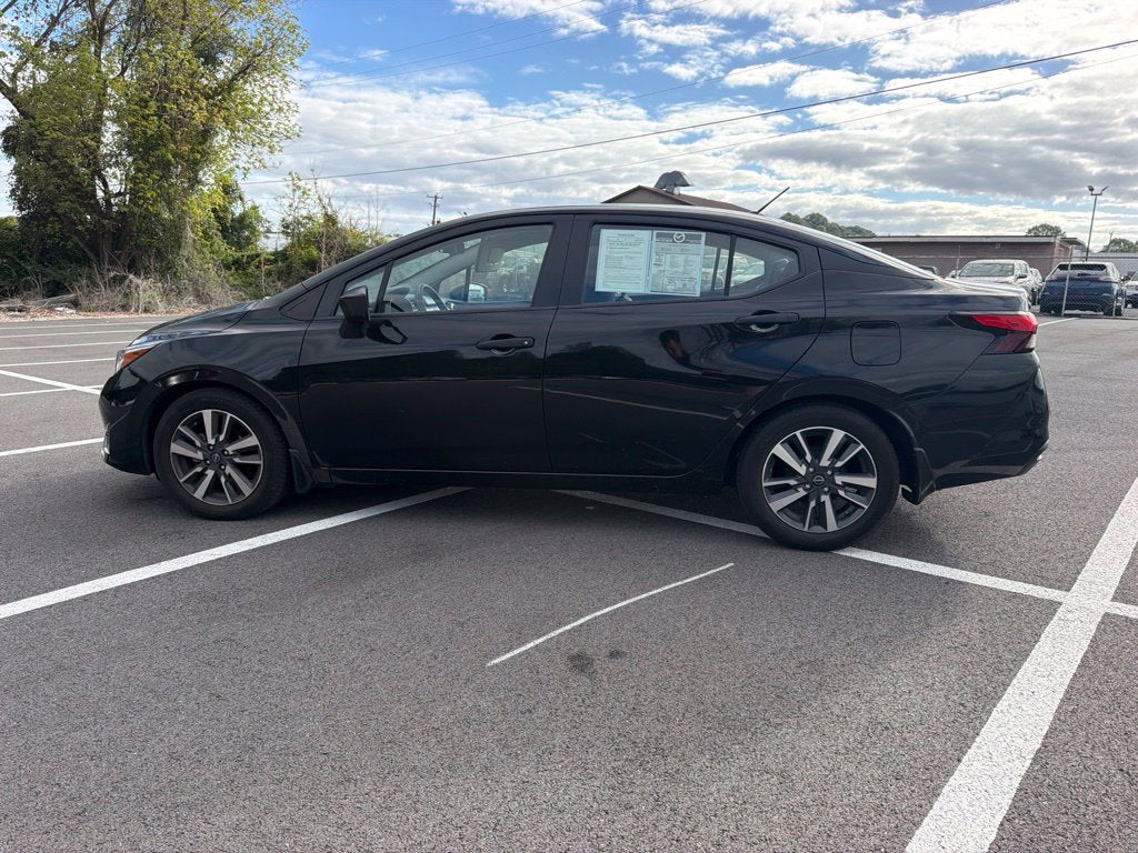 2023 Nissan Versa 1.6 S