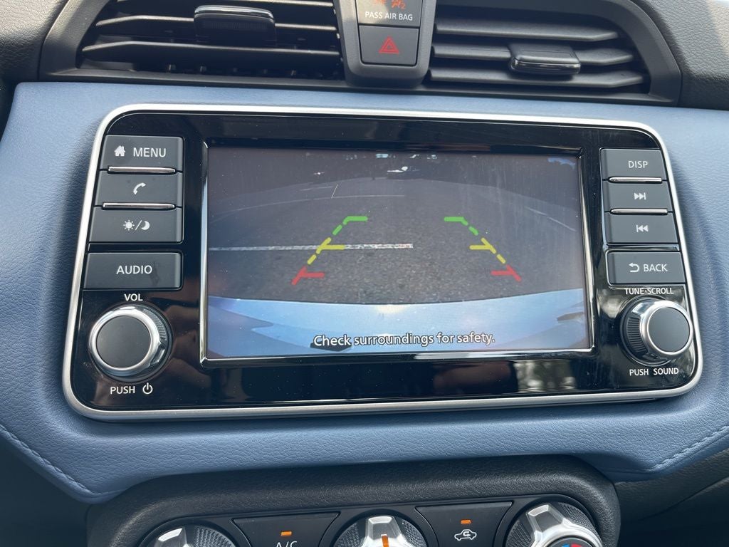 2025 Nissan Versa 1.6 SV Nissan Certified