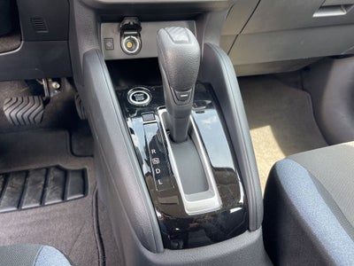 2025 Nissan Versa 1.6 SV Nissan Certified