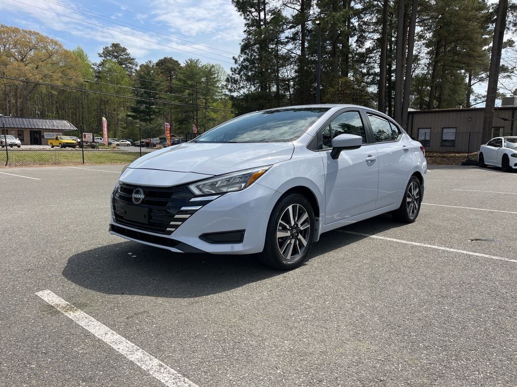 2025 Nissan Versa 1.6 SV Nissan Certified