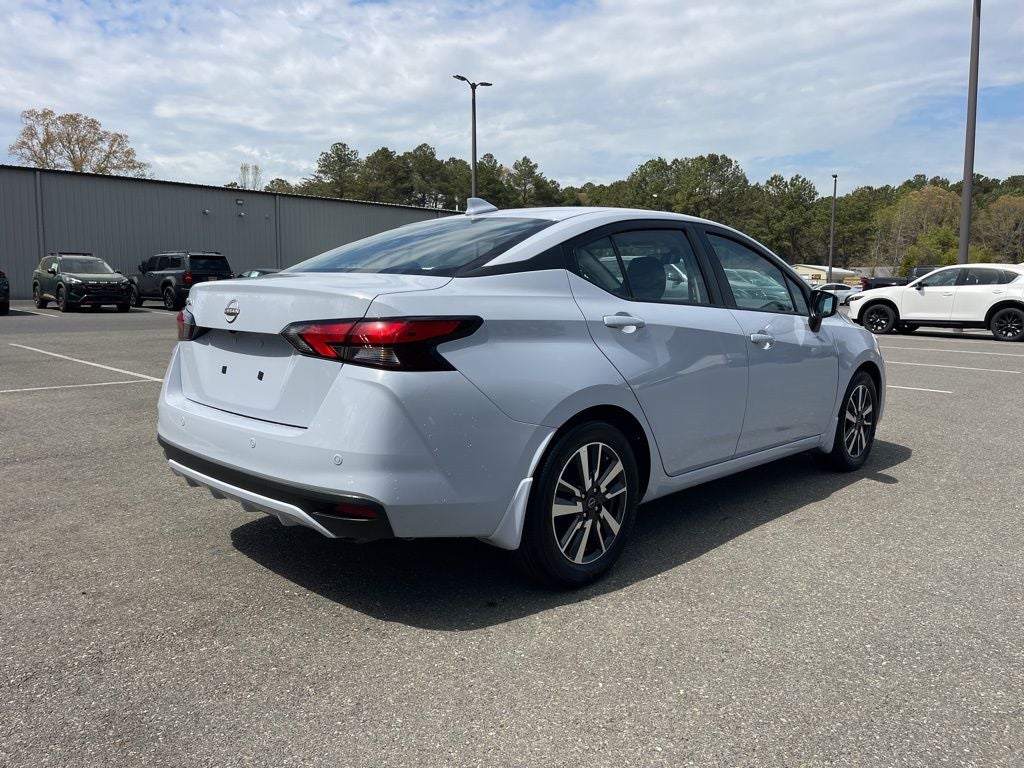 2025 Nissan Versa 1.6 SV Nissan Certified
