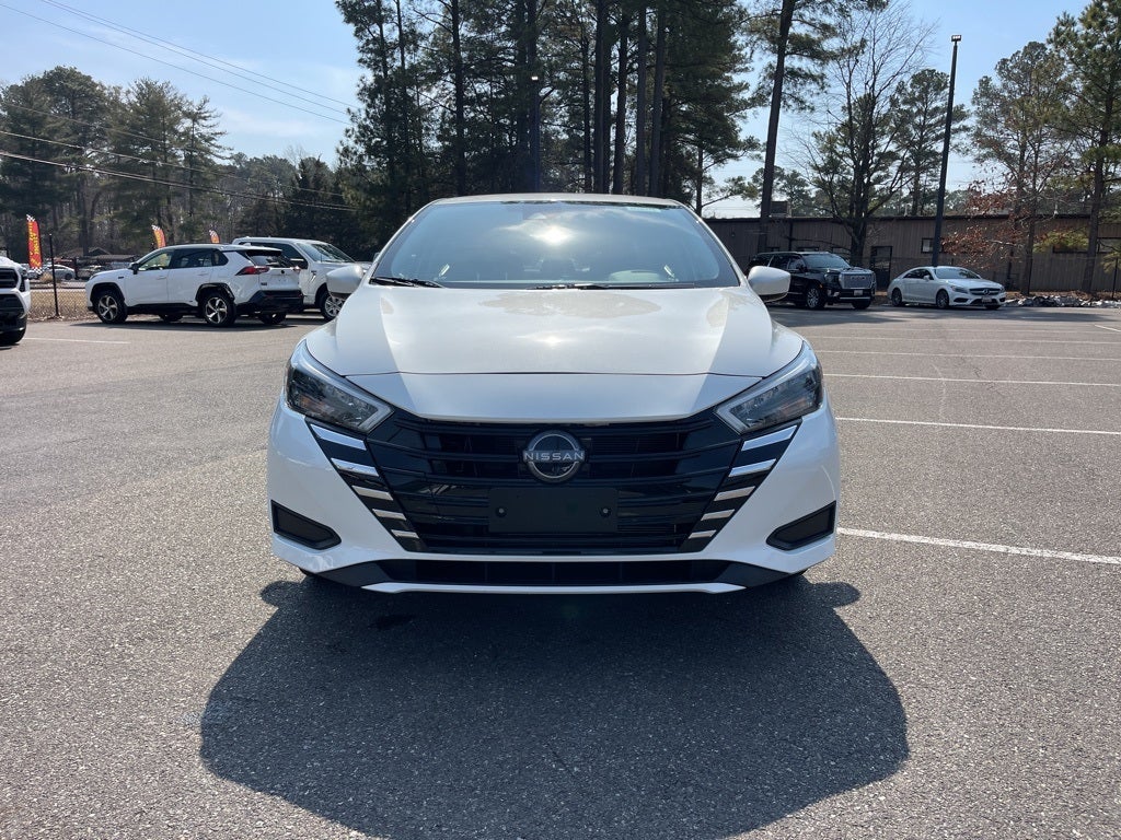 2025 Nissan Versa 1.6 SV Nissan Certified
