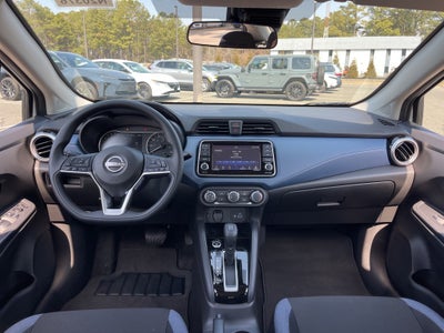 2025 Nissan Versa 1.6 SV Nissan Certified