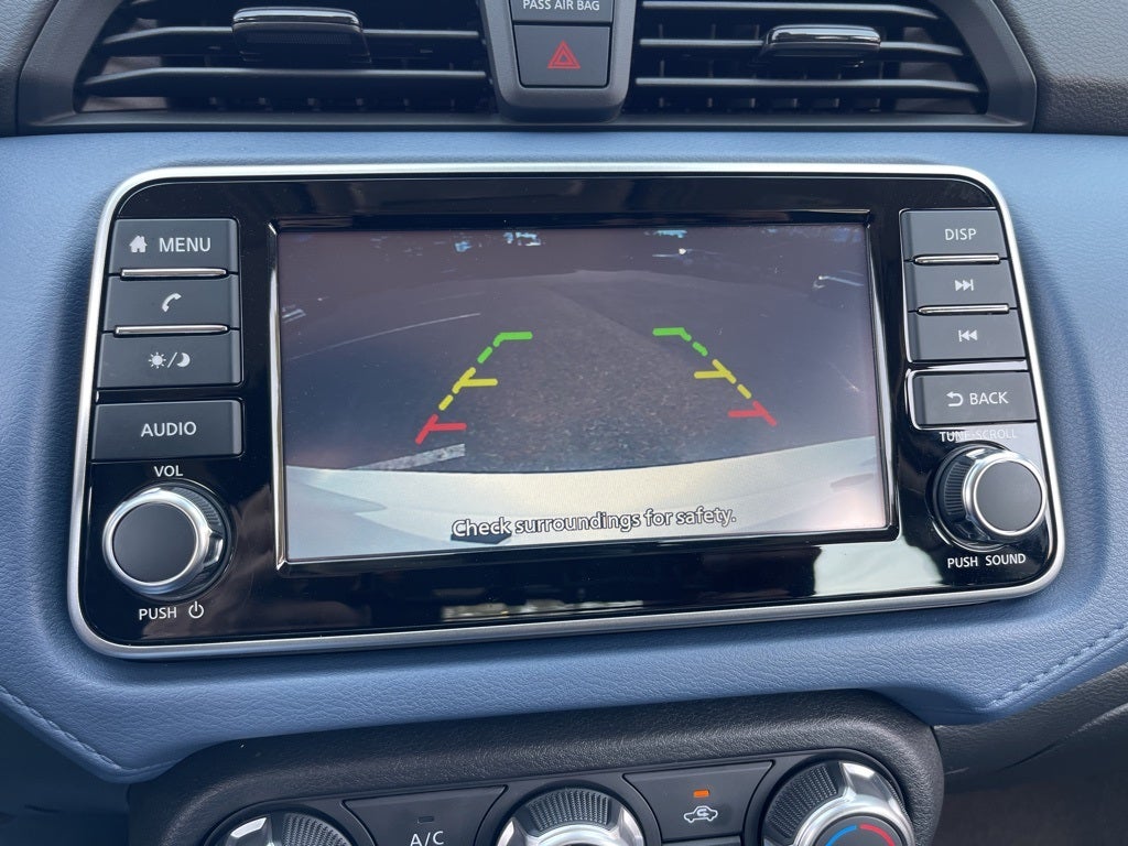 2025 Nissan Versa 1.6 SV Nissan Certified