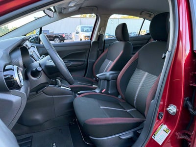2025 Nissan Versa 1.6 SR