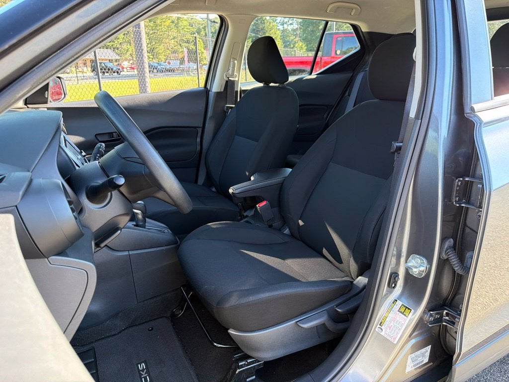 2023 Nissan Kicks S Ethos 12/12 Cert