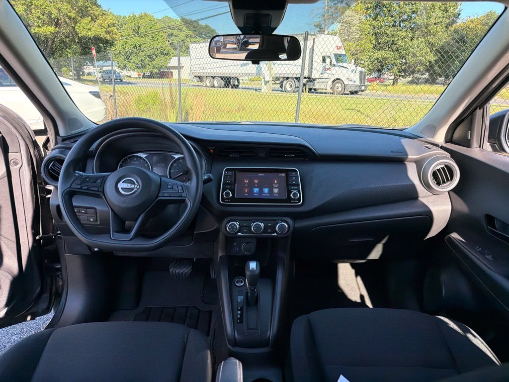 2023 Nissan Kicks S Ethos 12/12 Cert