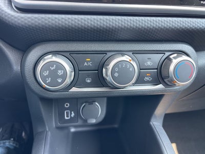2025 Nissan Kicks Play S Nissan Certified