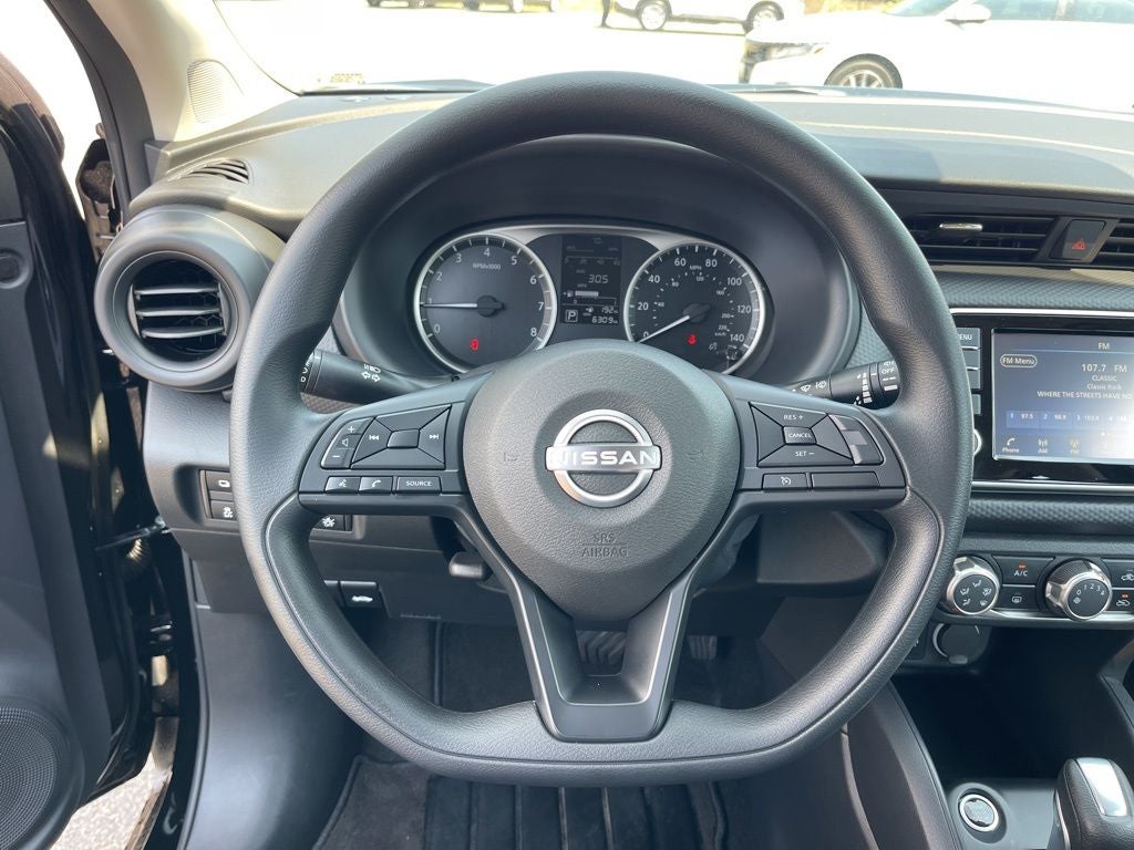 2025 Nissan Kicks Play S Nissan Certified