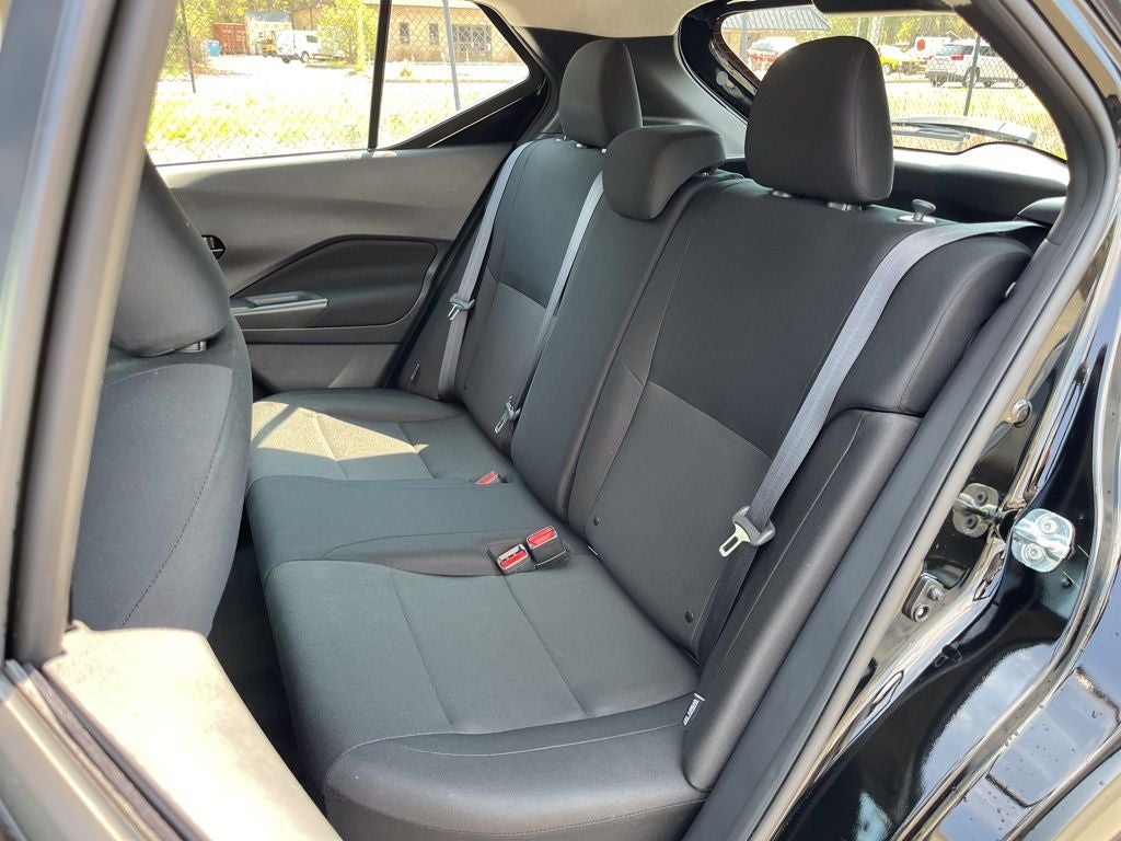 2025 Nissan Kicks Play S Nissan Certified
