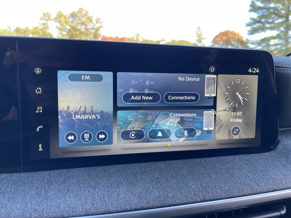 2025 Nissan Kicks SV ** Pohanka Certified 10 Year / 100,000 **