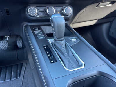 2025 Nissan Kicks SV ** Pohanka Certified 10 Year / 100,000 **