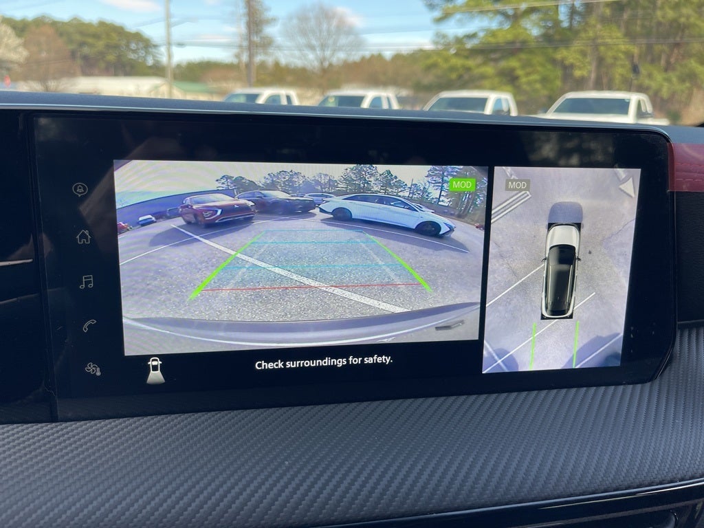 2025 Nissan Kicks SR NISSAN CERTIFIED