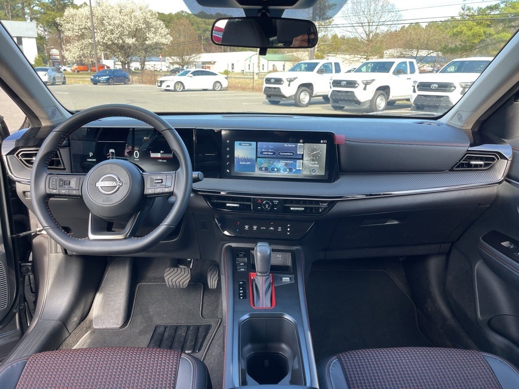 2025 Nissan Kicks SR NISSAN CERTIFIED