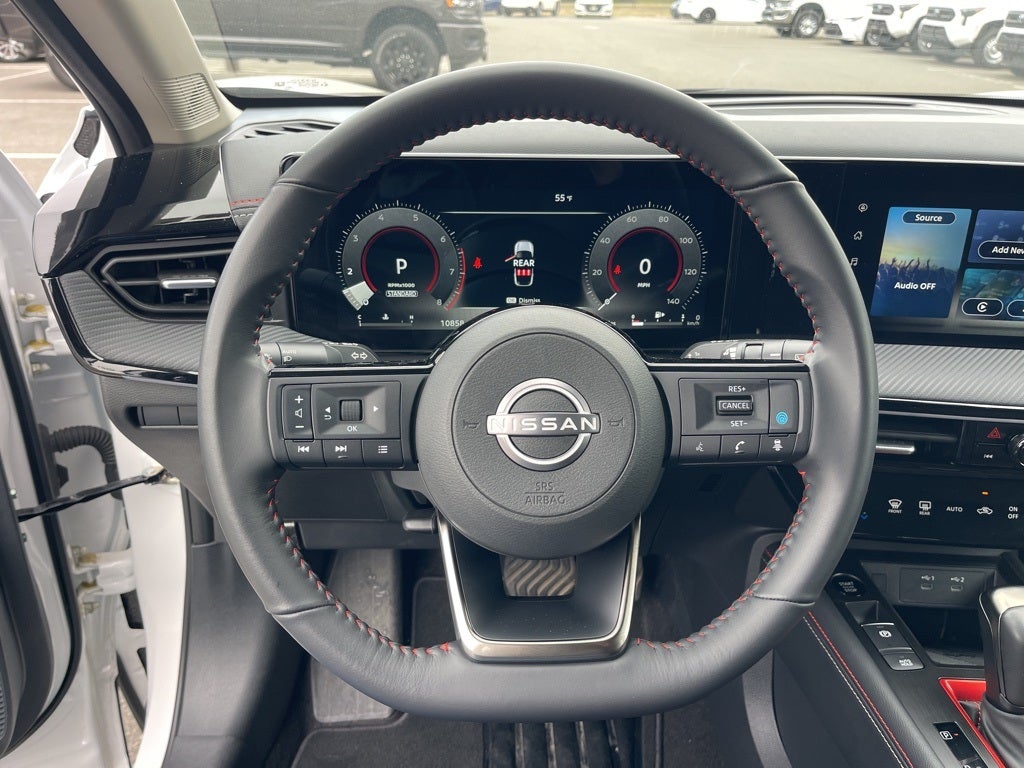 2025 Nissan Kicks SR Nissan Certified