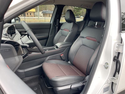 2025 Nissan Kicks SR Nissan Certified