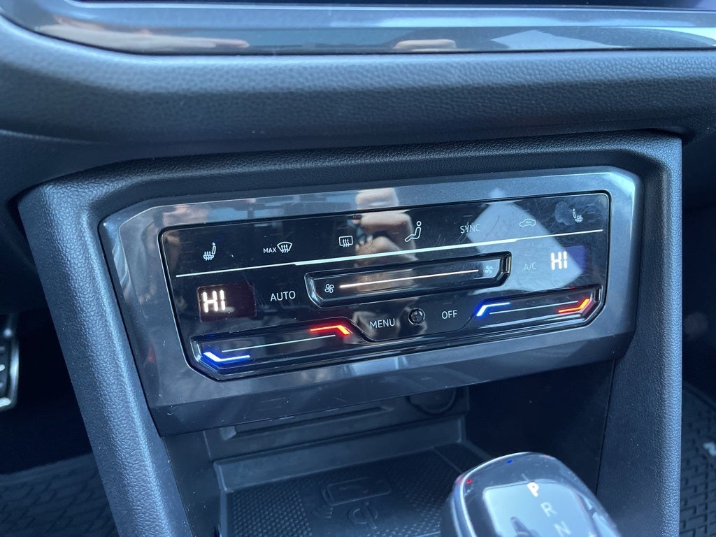 2022 Volkswagen Tiguan 2.0T SE R-Line Black Pohanka Certified 6 Months / 6,000 Miles