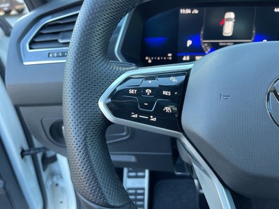 2022 Volkswagen Tiguan 2.0T SE R-Line Black Pohanka Certified 6 Months / 6,000 Miles