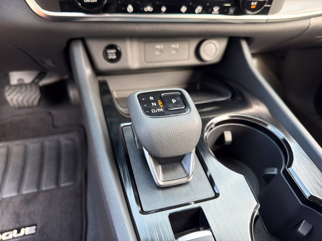 2026 Nissan Rogue SV Nissan Certified