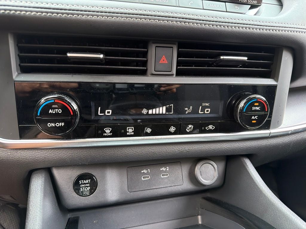 2024 Nissan Rogue SV