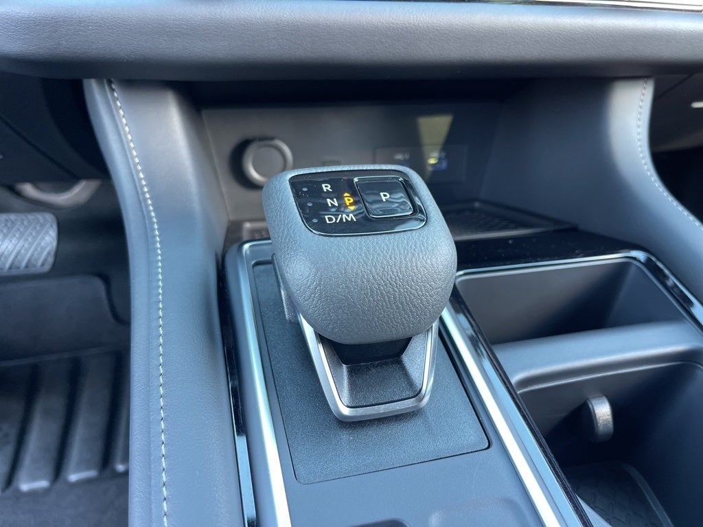 2025 Nissan Pathfinder SL Nissan Certified