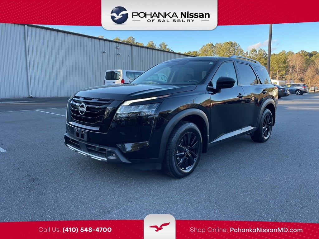 2023 Nissan Pathfinder SL
