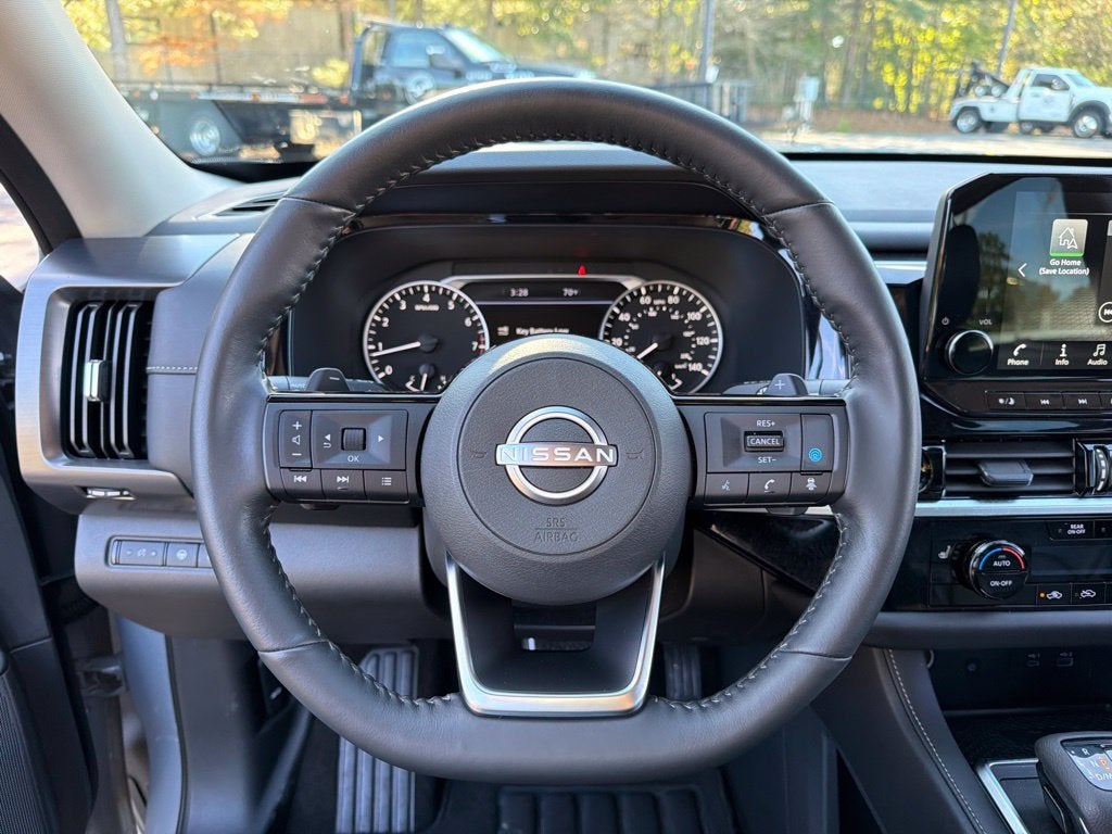 2024 Nissan Pathfinder SL Ethos Bal of Fact + 12/12 Cert
