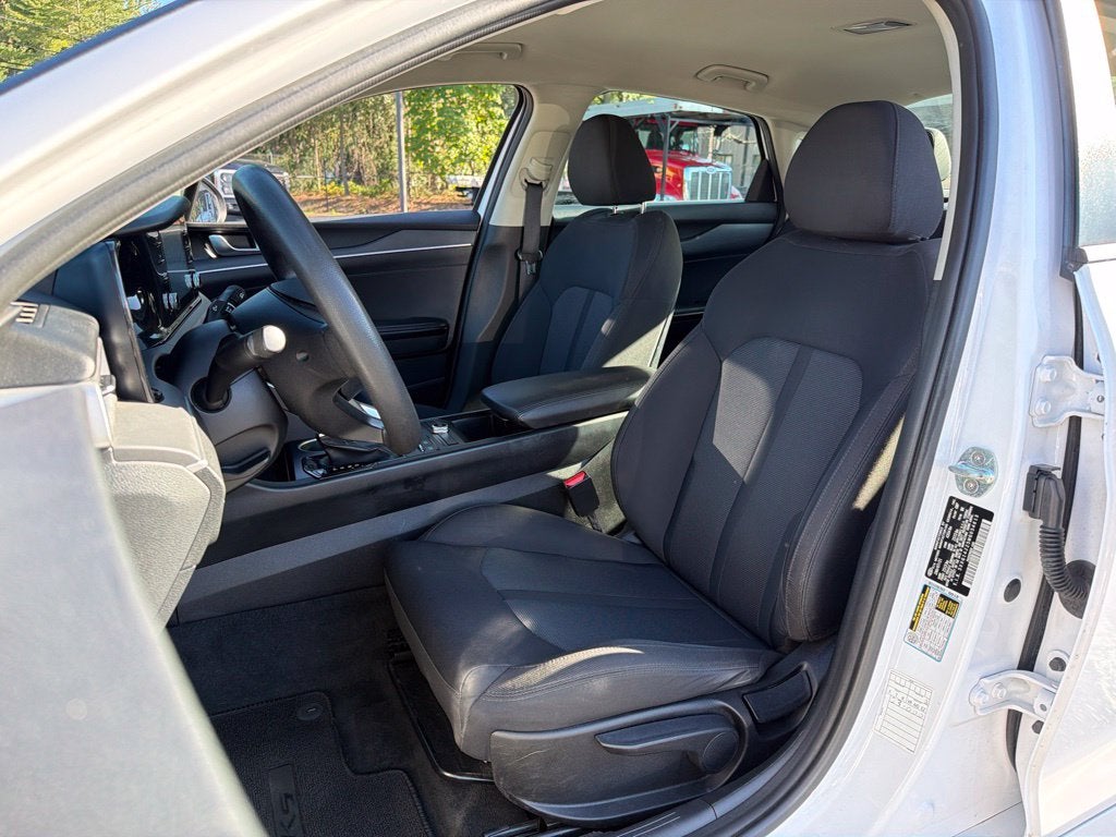 2021 Kia K5 LXS