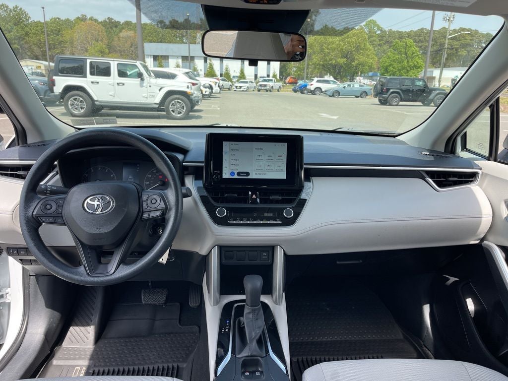 2024 Toyota Corolla Cross L Ethos Bal of Fact + 12/12 Cert