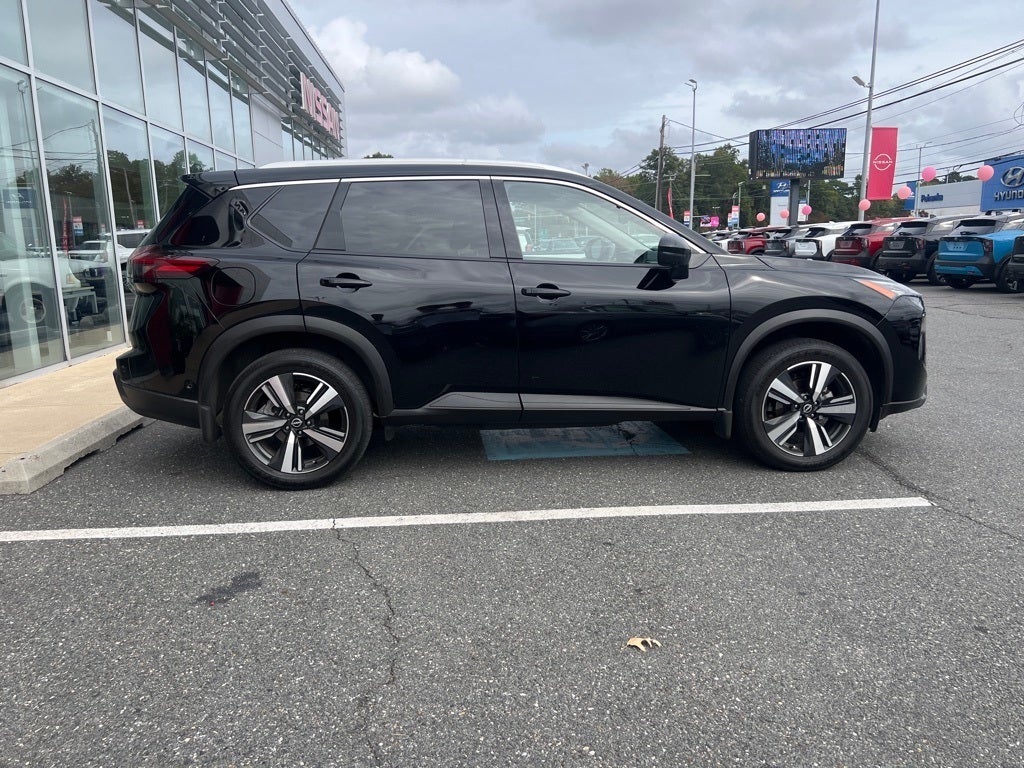 2025 Nissan Rogue SL ** Pohanka Certified 10 Year / 100,000 **