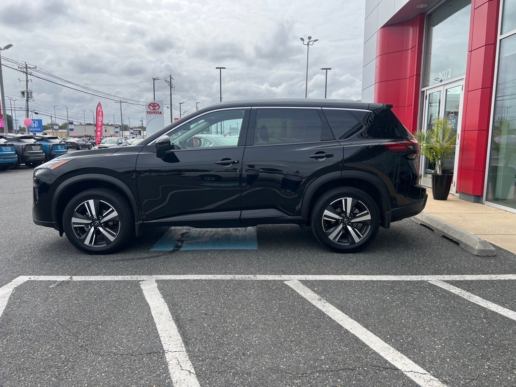 2025 Nissan Rogue SL ** Pohanka Certified 10 Year / 100,000 **