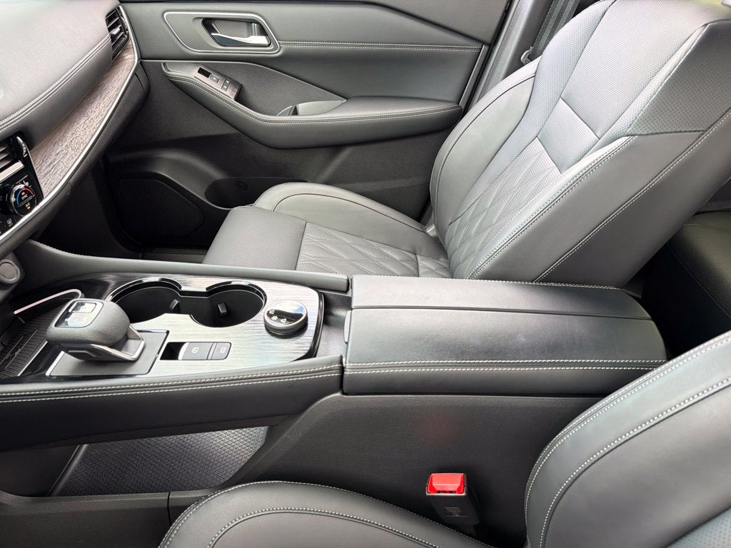 2025 Nissan Rogue Platinum Nissan Certified